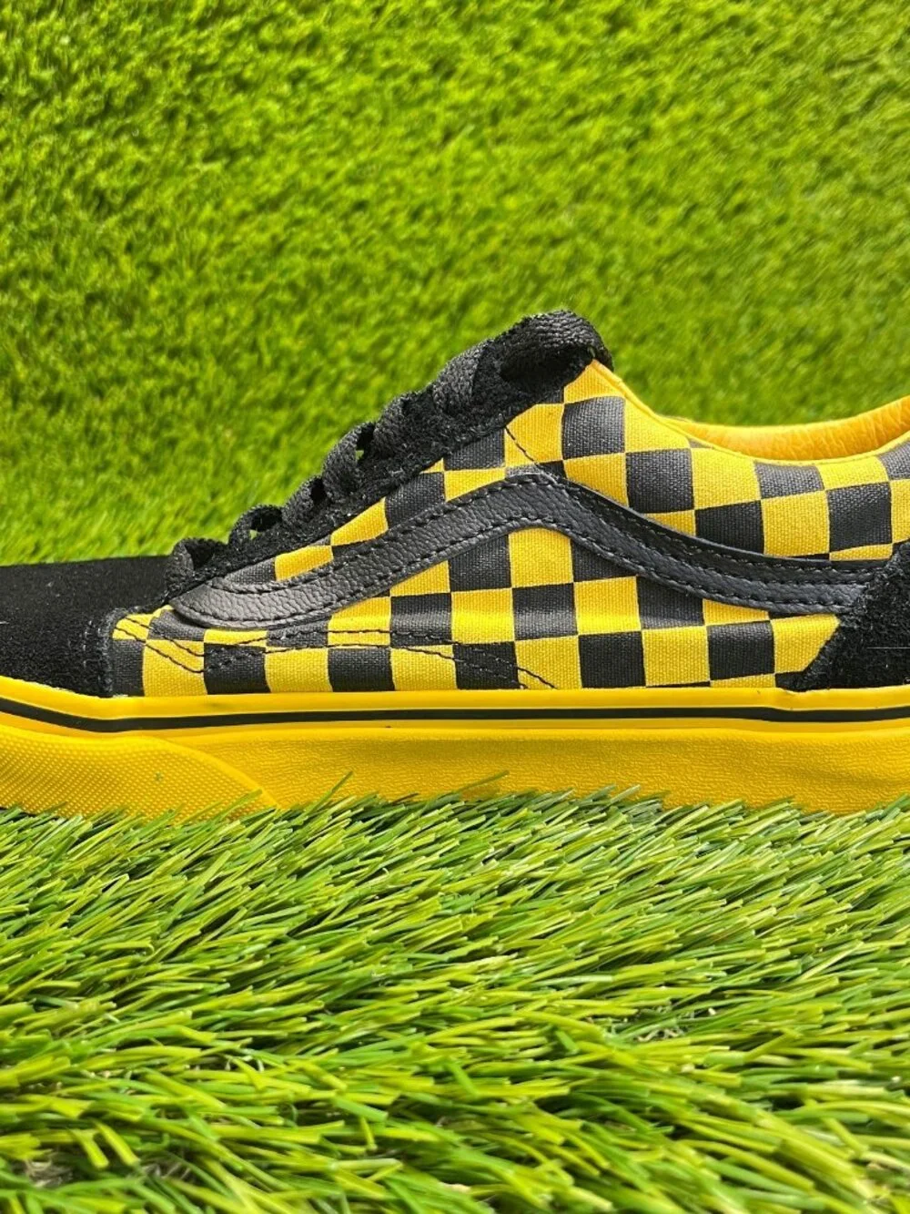 Vans Old Skool Chex Womens Size 6.5 Black Yellow Athletic Skate Shoes Sneakers